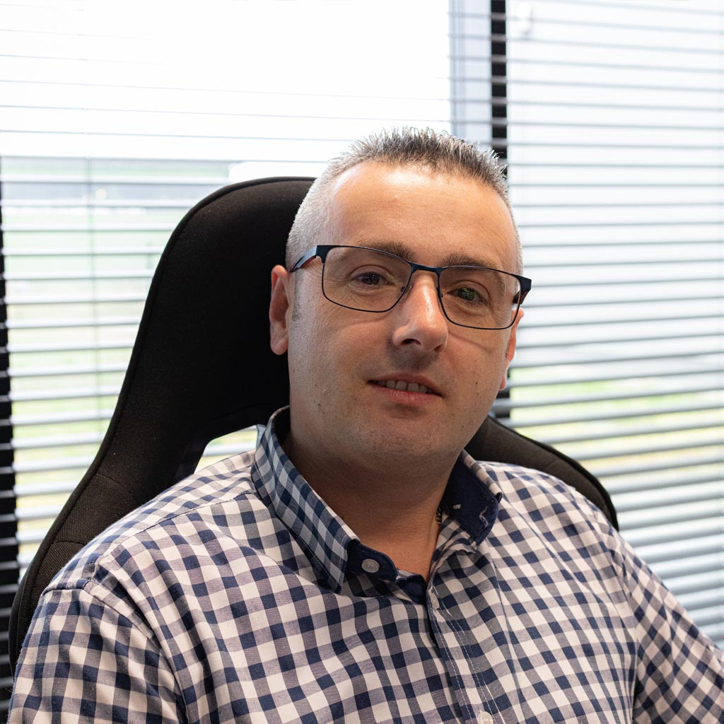 Employee image Leszek Macek