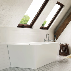 ISEO E019 Freestanding Back‑to‑Wall Bathtub with Wide Rim