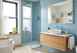 Błękitna łazienka – dlaczego niebieski daje efekt czystości?