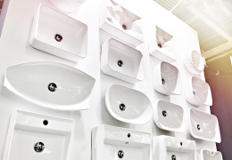 Umywalka ceramiczna czy akrylowa? Co wybrać, żeby nie żałować